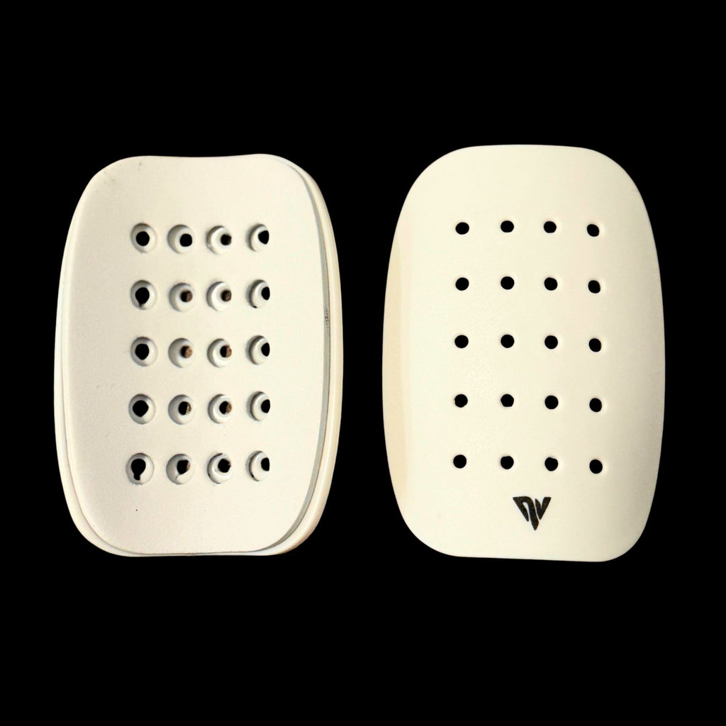 VENTILATED MINI SHIN GUARDS