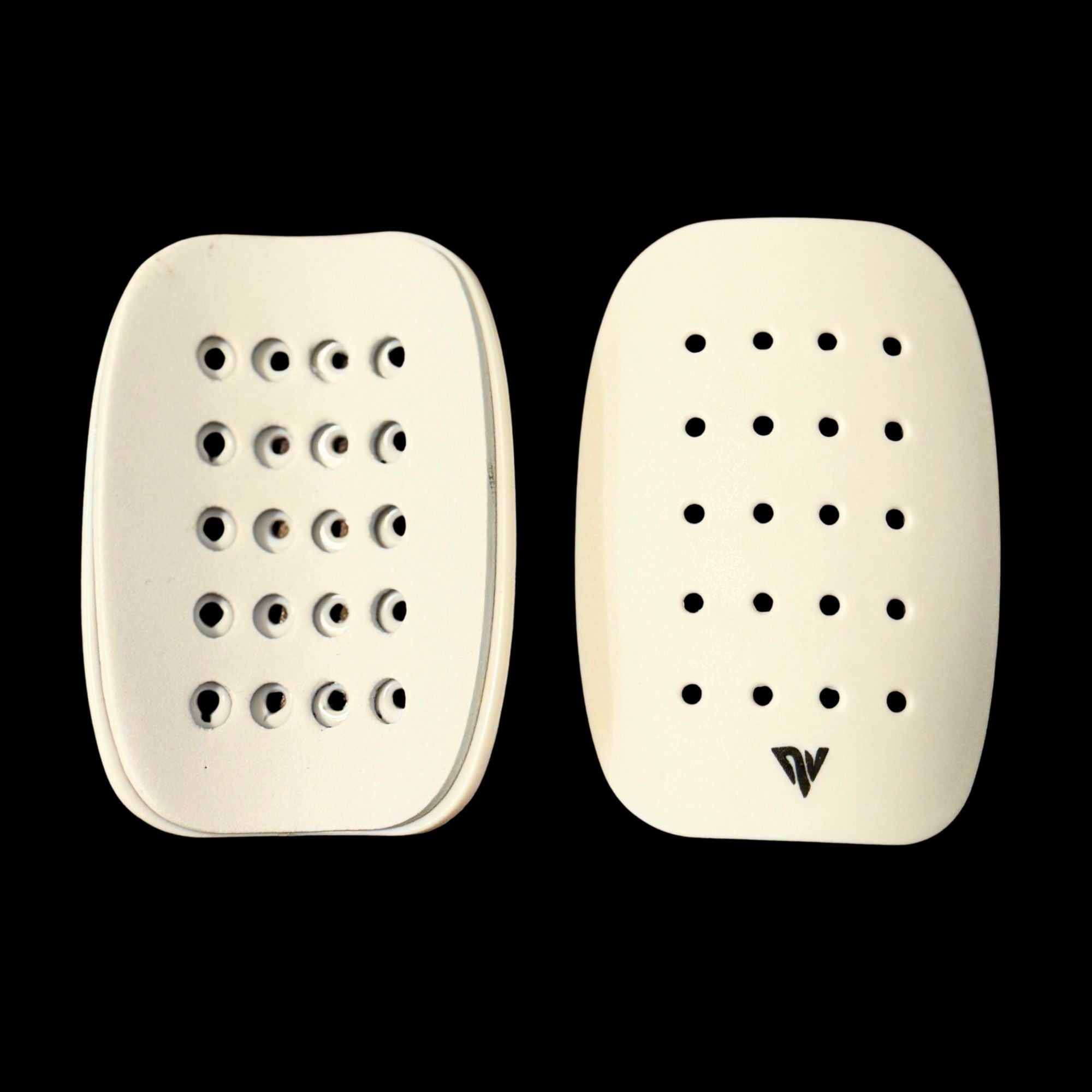 VENTILATED MINI SHIN GUARDS